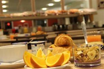 Ace Hotel Chateauroux Deols Bagian luar foto