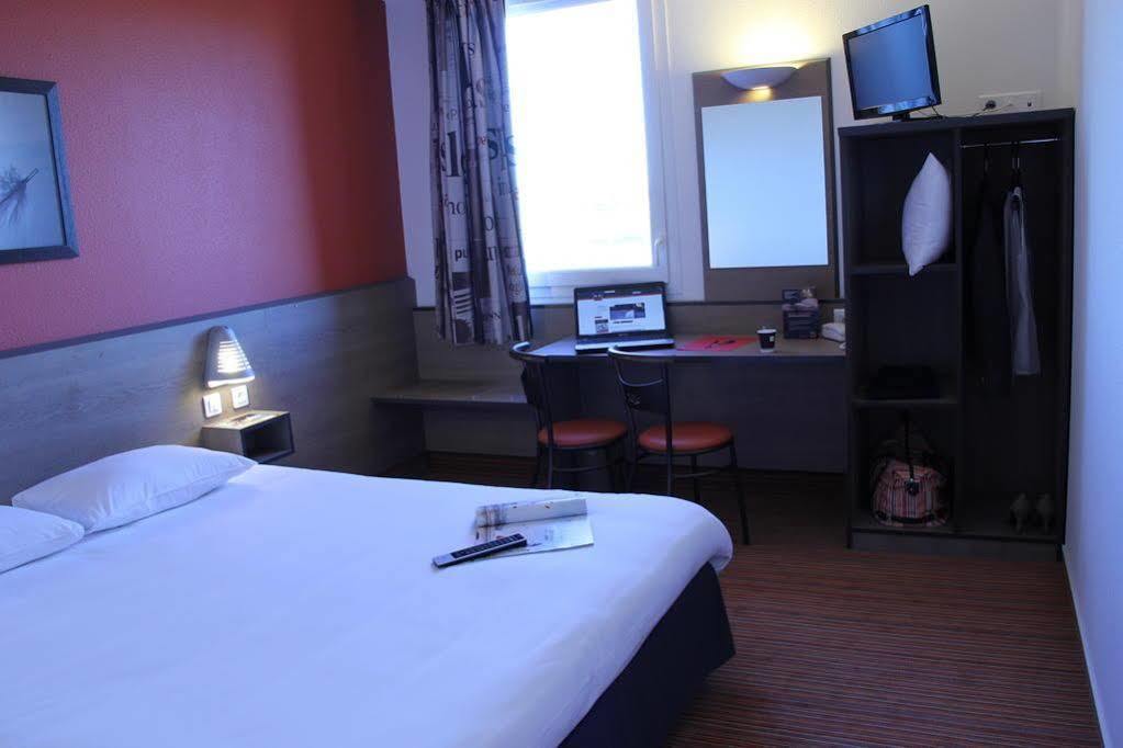 Ace Hotel Chateauroux Deols Bagian luar foto